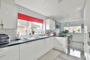 Photo 17- click for photo gallery